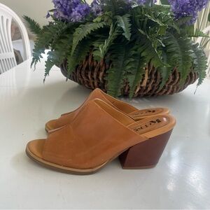 Korks Kork Ease ( Harlin) Sz 11 Leather Retro Slides Slip On Sandals Block Heel